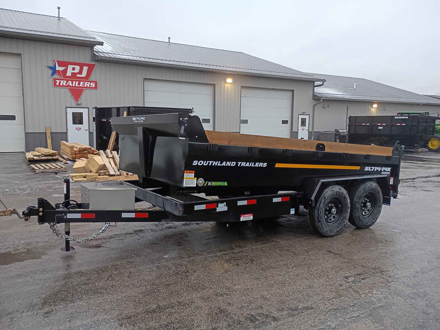 New 2026 Southland Trailers SL714-14K
