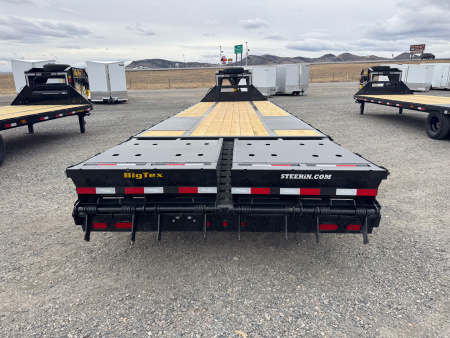New 2026 Big Tex Trailers 25GN 25+5 Flatbed Trailer