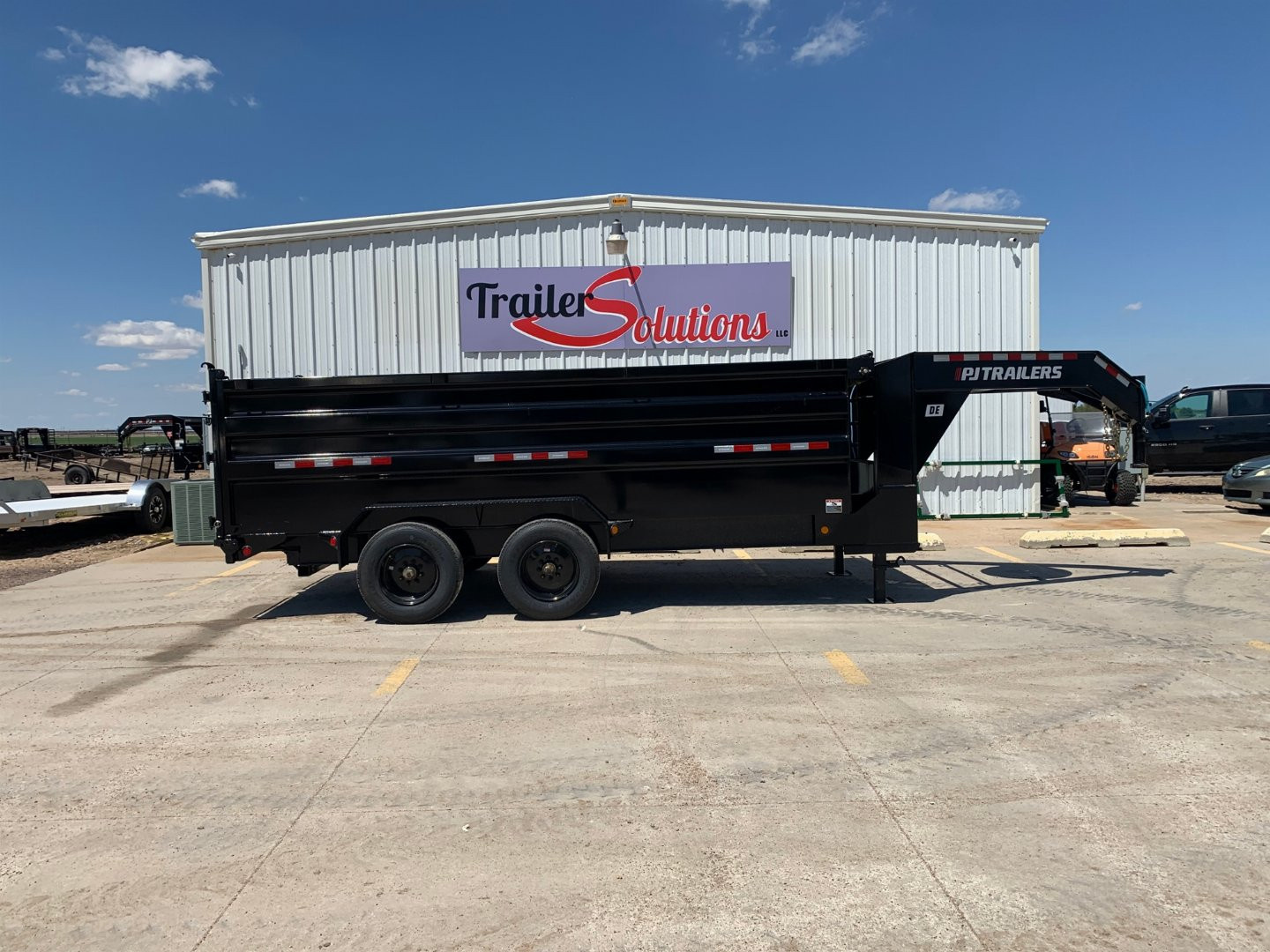 New 2026 PJ Trailers DE162 Dump Trailer