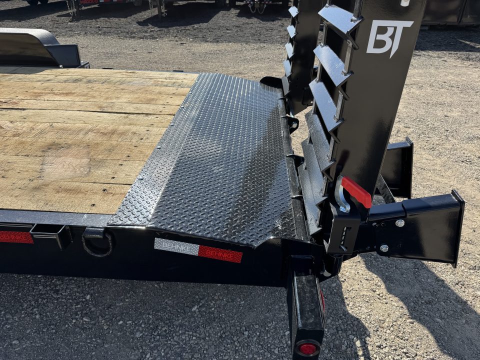 New 2026 Behnke CBCT2220E-S10K Equipment Trailer