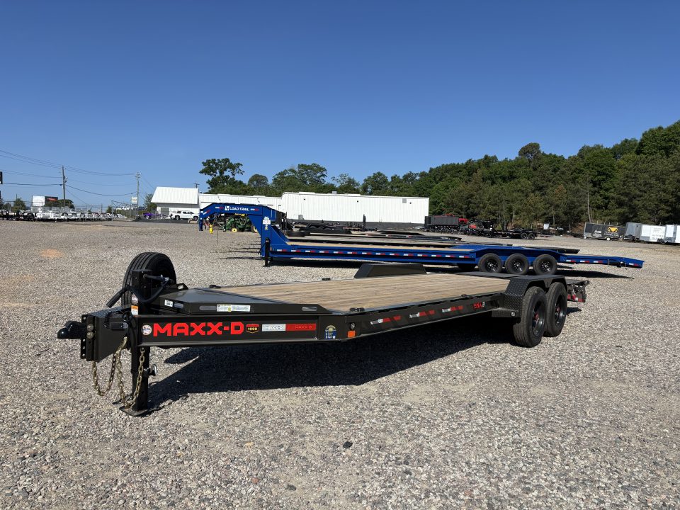 New 2026 MAXX-D 7 x 22 17.5K EHX Equipment Trailer