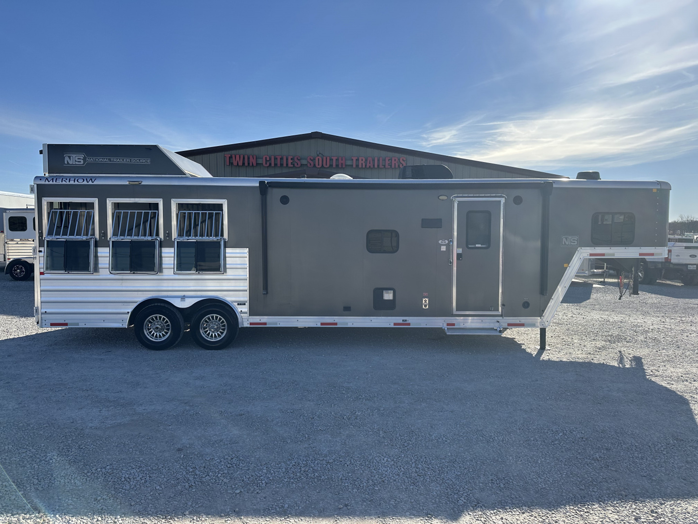 Used 2023 Merhow 3 Horse Living Quarters Stampede Horse Trailer