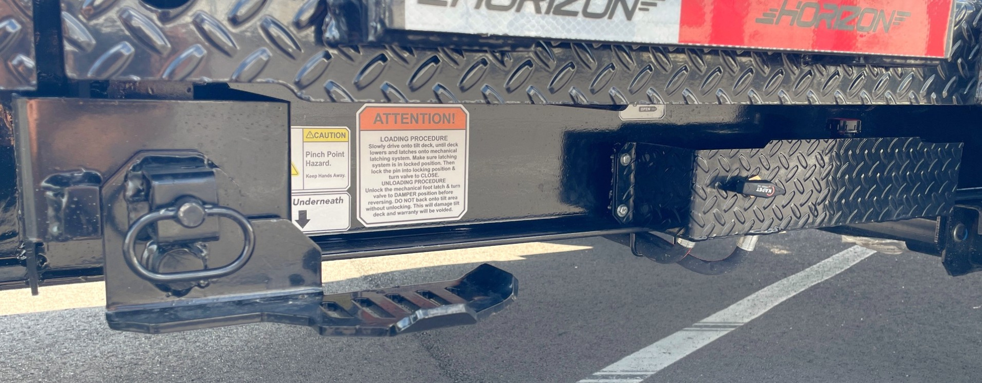 New Horizon HET 24'x102" Gooseneck Gravity Tilt Equipment Trailer 22,400 GVWR Drive Over Fenders