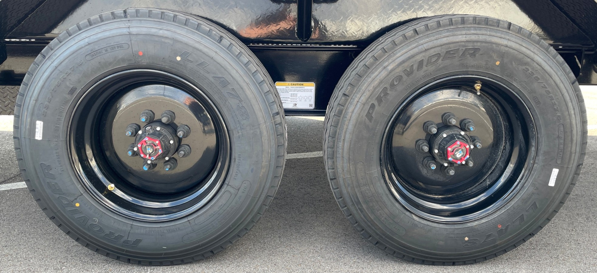 New Horizon HET 24'x102" Gooseneck Gravity Tilt Equipment Trailer 22,400 GVWR Drive Over Fenders