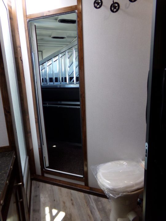 New 2026 Trails West Classic LQ 3H 10x15 Horse Trailer