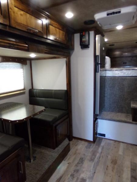 New 2026 Trails West Classic LQ 3H 10x15 Horse Trailer