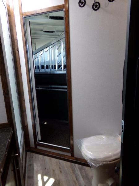 New 2026 Trails West Classic LQ 3H 10x15 Horse Trailer