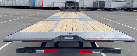 New Horizon 34' x 102" FYZ Gooseneck Flatbed Trailer w/ Hydraulic Dove, 25,9K GVWR, Spare