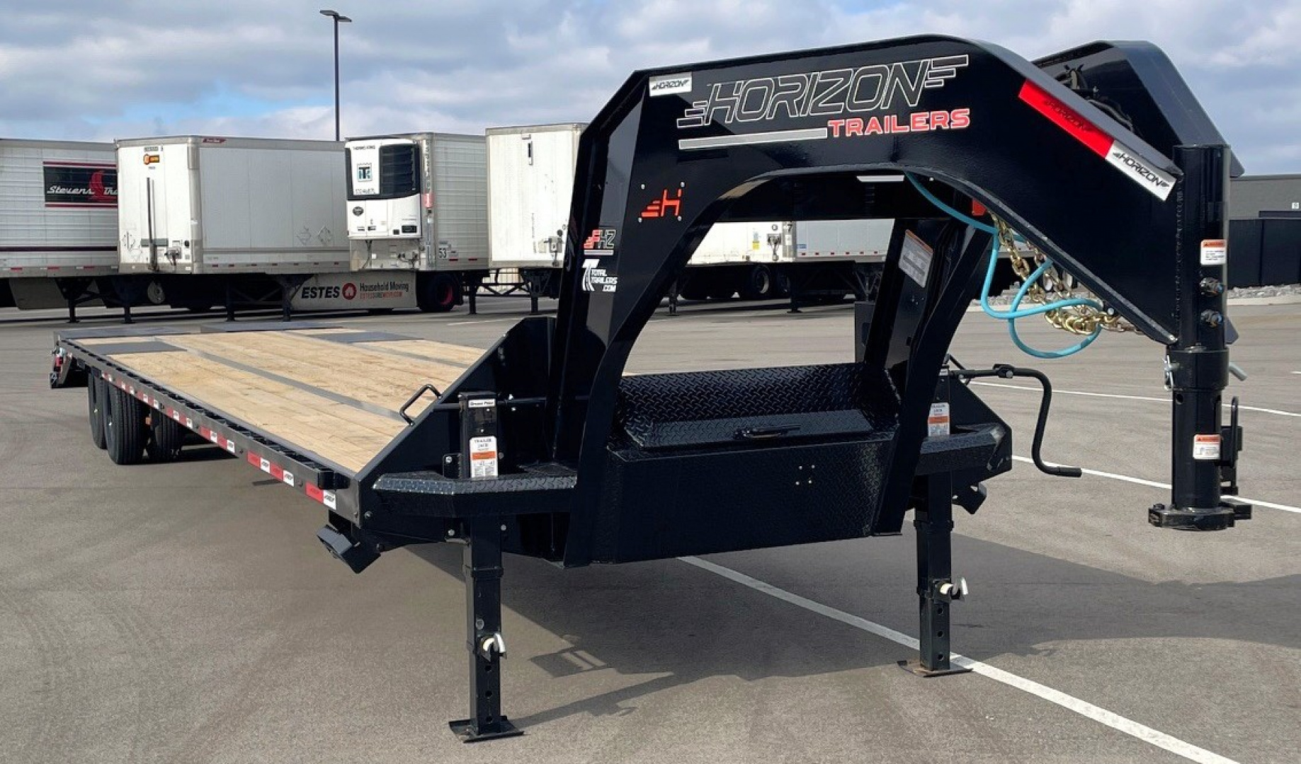 New Horizon 40' FHZ 25.9K 102" Gooseneck Hotshot Flatbed Trailer: Mountain Ramps, Spare
