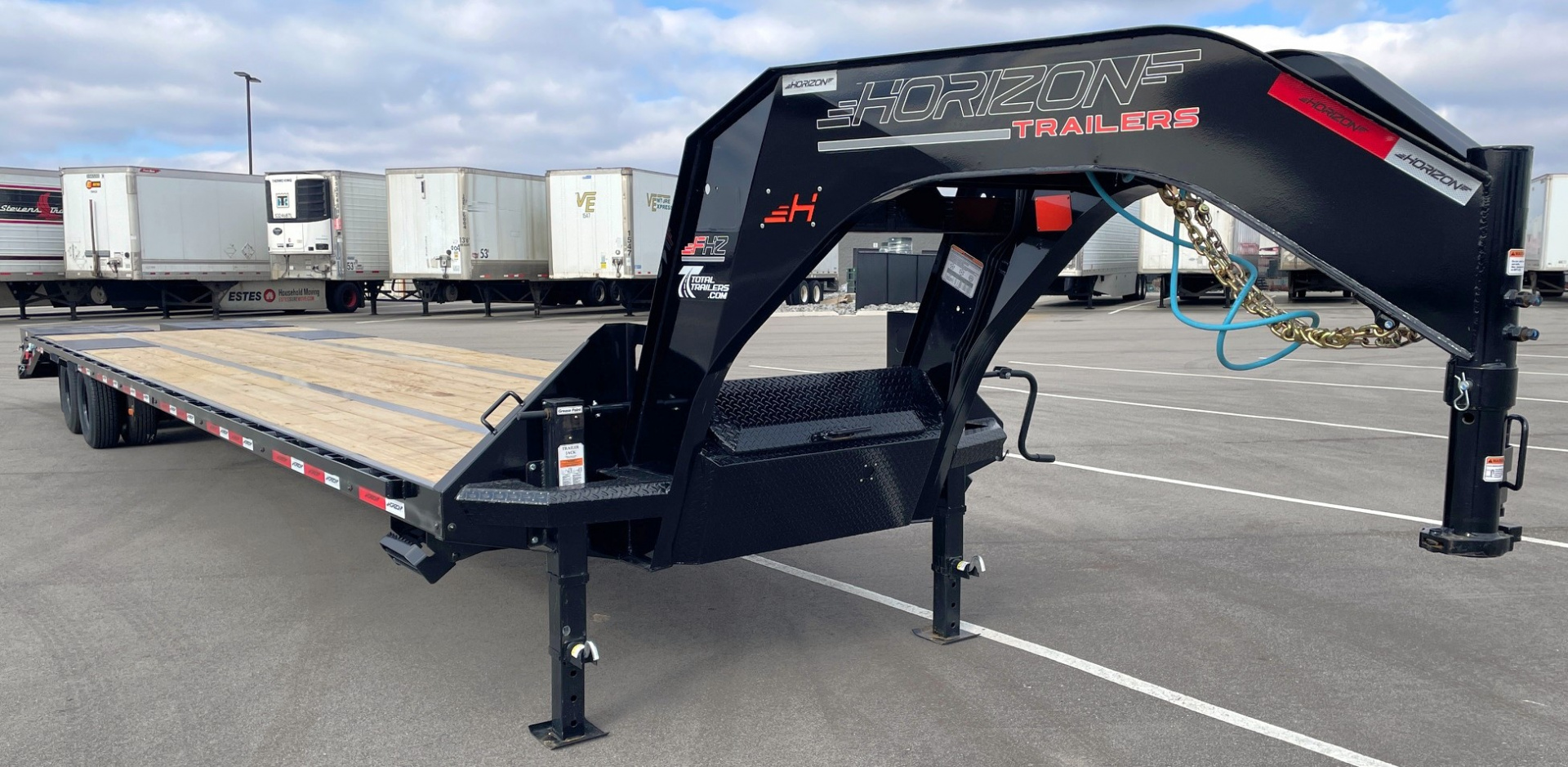 New Horizon 40' FHZ 25.9K 102" Gooseneck Hotshot Flatbed Trailer: Mountain Ramps, Spare