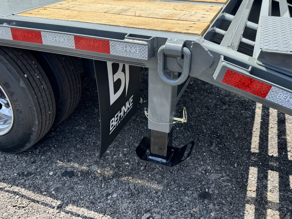 New 2026 Behnke FB8X31GN-30E Flatbed Trailer