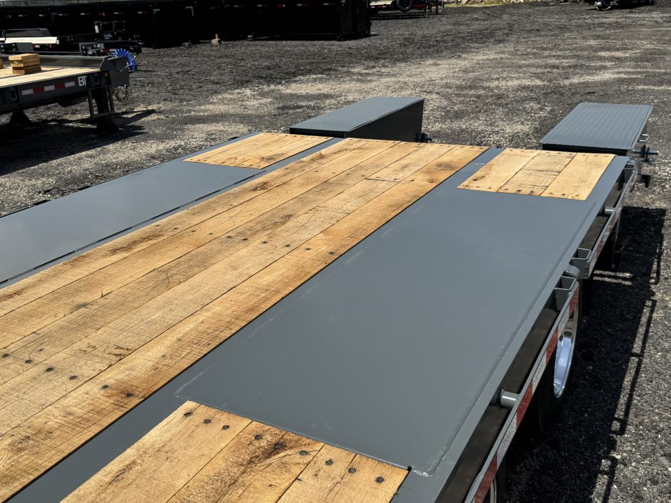 New 2026 Behnke FB8X31GN-30E Flatbed Trailer