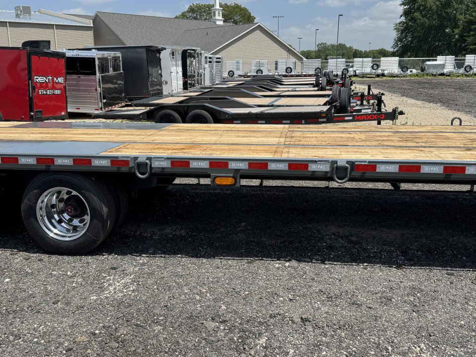 New 2026 Behnke FB8X31GN-30E Flatbed Trailer