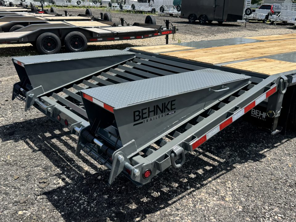 New 2026 Behnke FB8X31GN-30E Flatbed Trailer