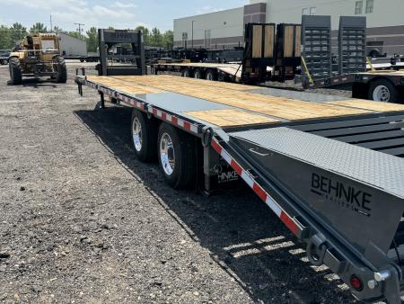 New 2026 Behnke FB8X31GN-30E Flatbed Trailer
