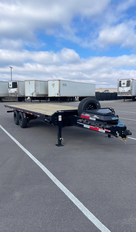New Horizon 22' FFT Full Power Tilt Flatbed Trailer: 17K GVWR, Spare, Wireless Remote, SPARE