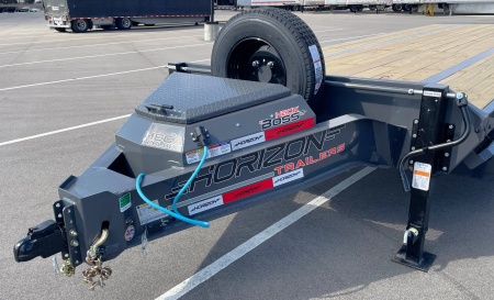 New Horizon 26' FFT Full Power Tilt Flatbed Trailer: 21K GVWR, Spare, Wireless Remote, SPARE
