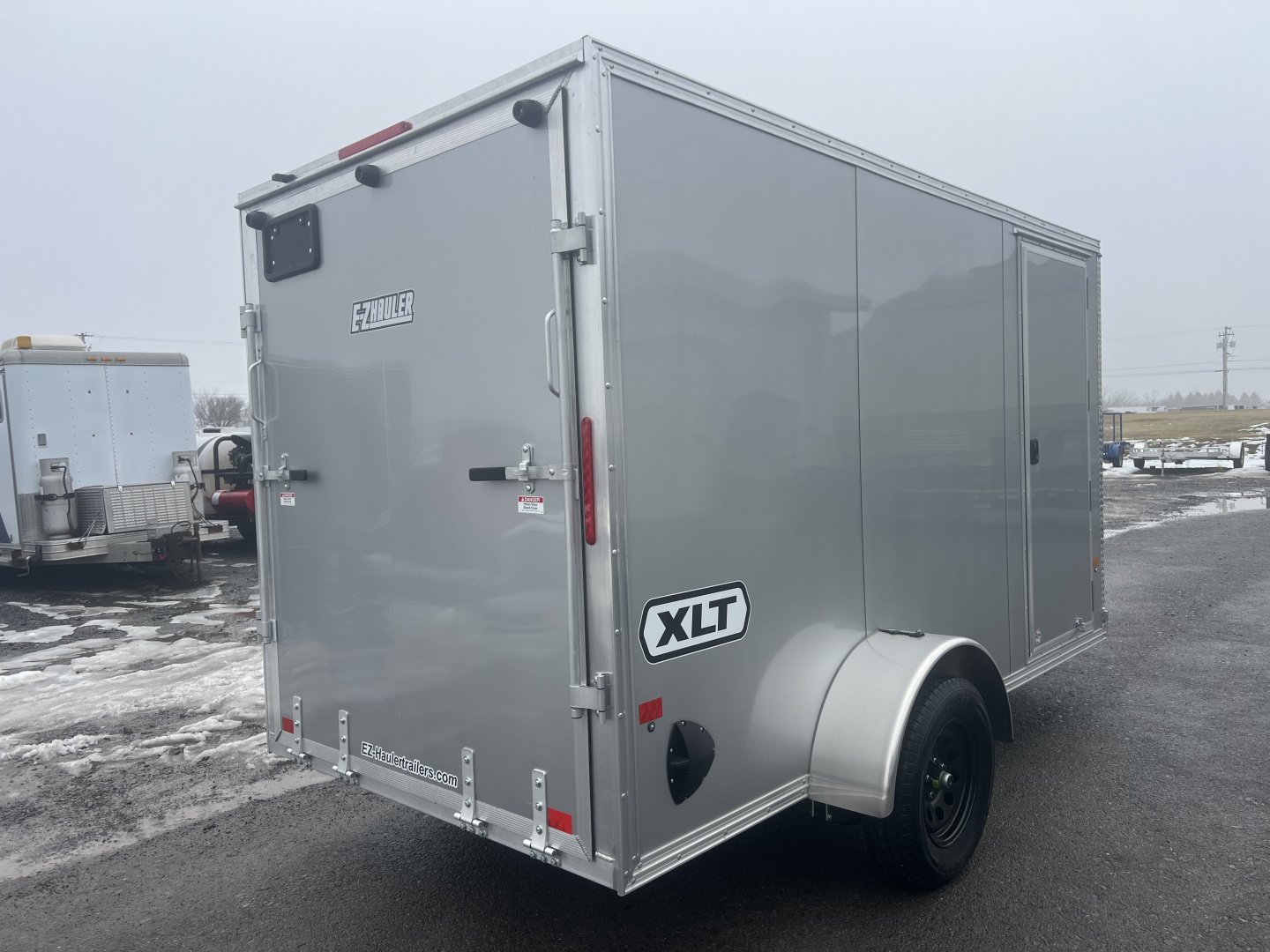 2026 E-Z Hauler photo 3