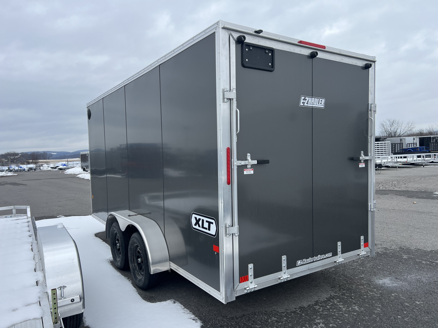 2026 E-Z Hauler photo 4