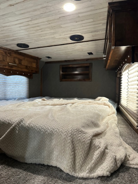 New 2026 Trails West 13x17 Living Quarter, 17' Stock Back