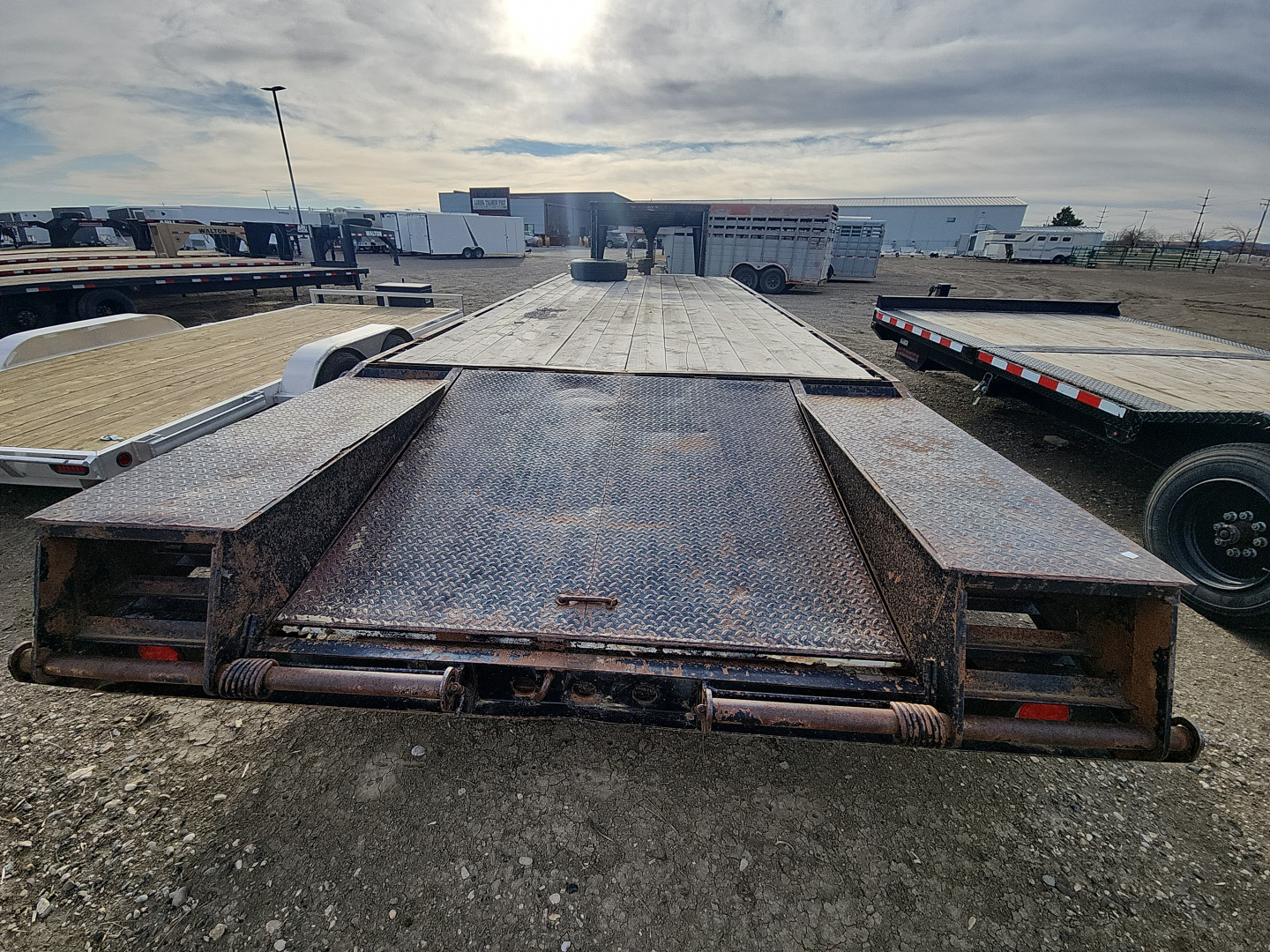 Used 2000 Titan Trailer FB 25' Flatbed Trailer