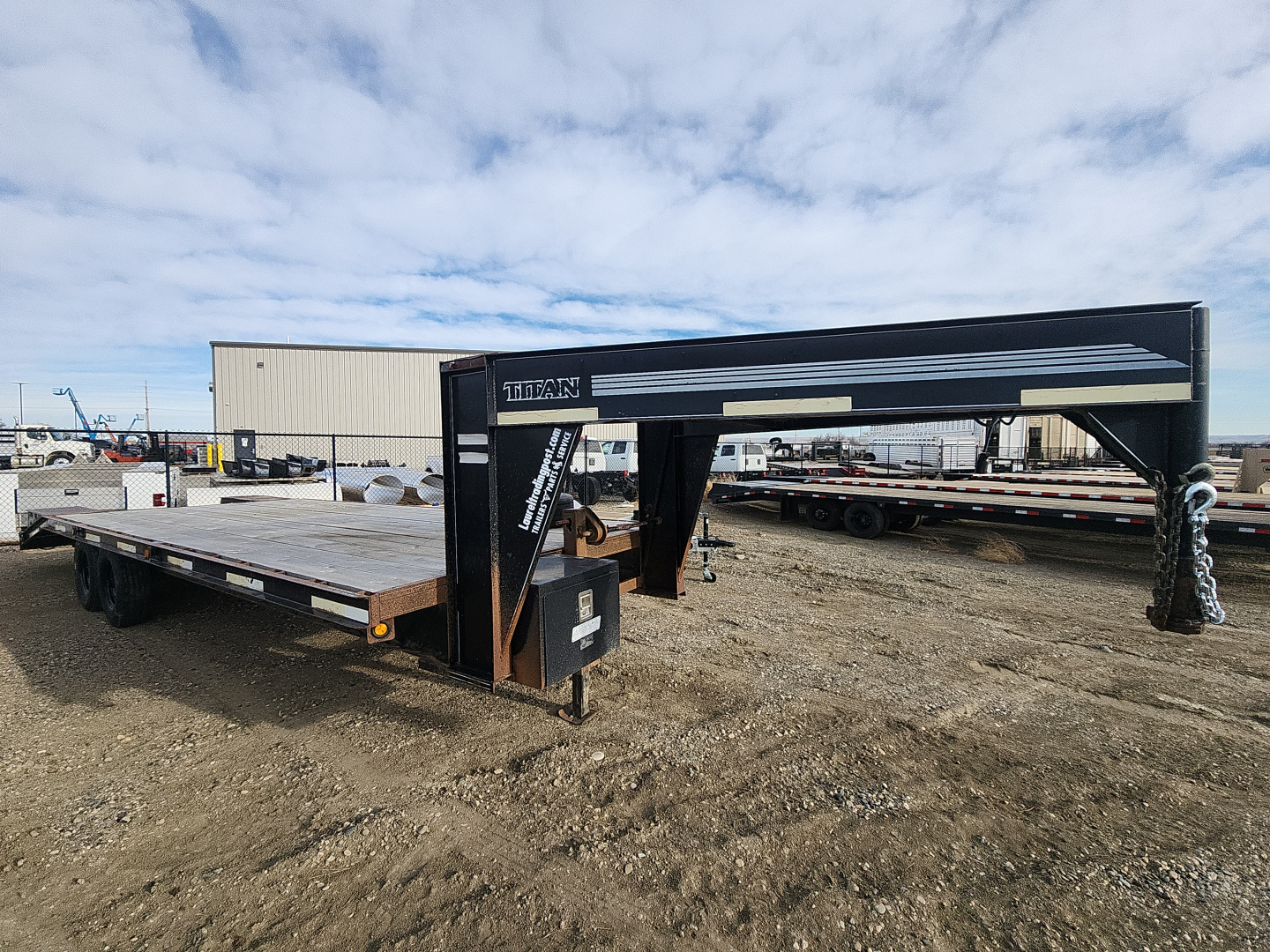 Used 2000 Titan Trailer FB 25' Flatbed Trailer
