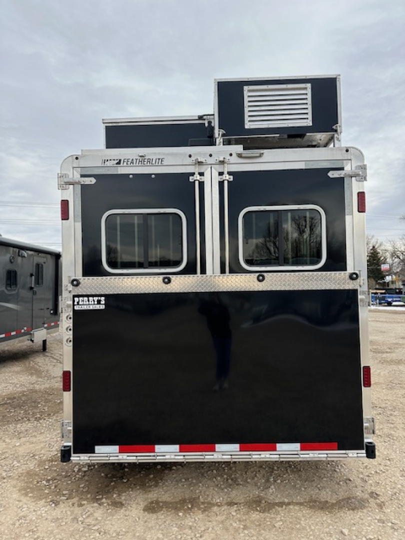 New 2026 Featherlite 4 Horse Living Quarter