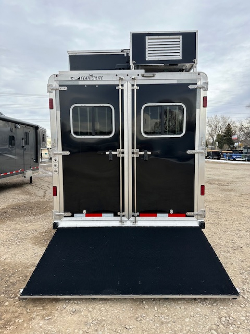 New 2026 Featherlite 4 Horse Living Quarter
