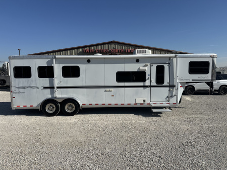 Used 2007 Sundowner 3 Horse Living Quarters Gooseneck Horse Trailer