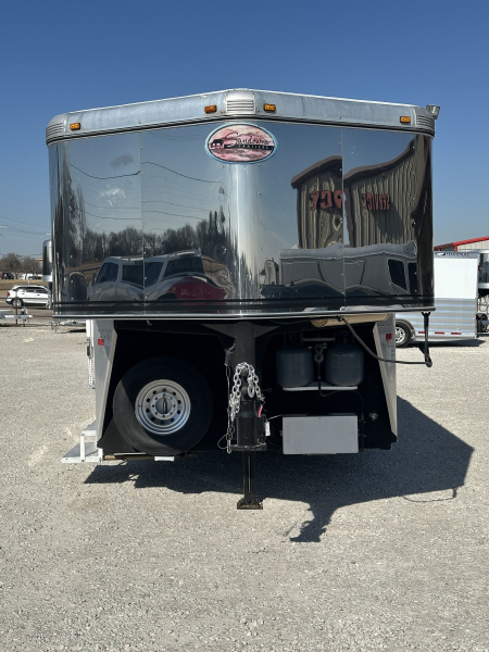 Used 2007 Sundowner 3 Horse Living Quarters Gooseneck Horse Trailer