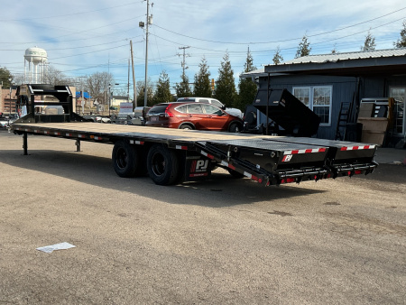 New 2026 PJ Trailers 102" x 32' Low-Pro Flatdeck With Duals (LD) 25K Flatbed Trailer
