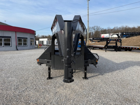 New HillCrest Gooseneck 25+5 25.9 W/ Max Ramps & Ratchet Rail