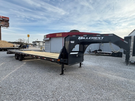 New HillCrest Gooseneck 25+5 15.9 W/ Max Ramps