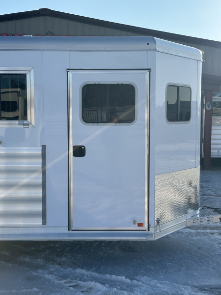 New 2026 Featherlite 2 Horse Bumper Pull Straight Load Horse Trailer