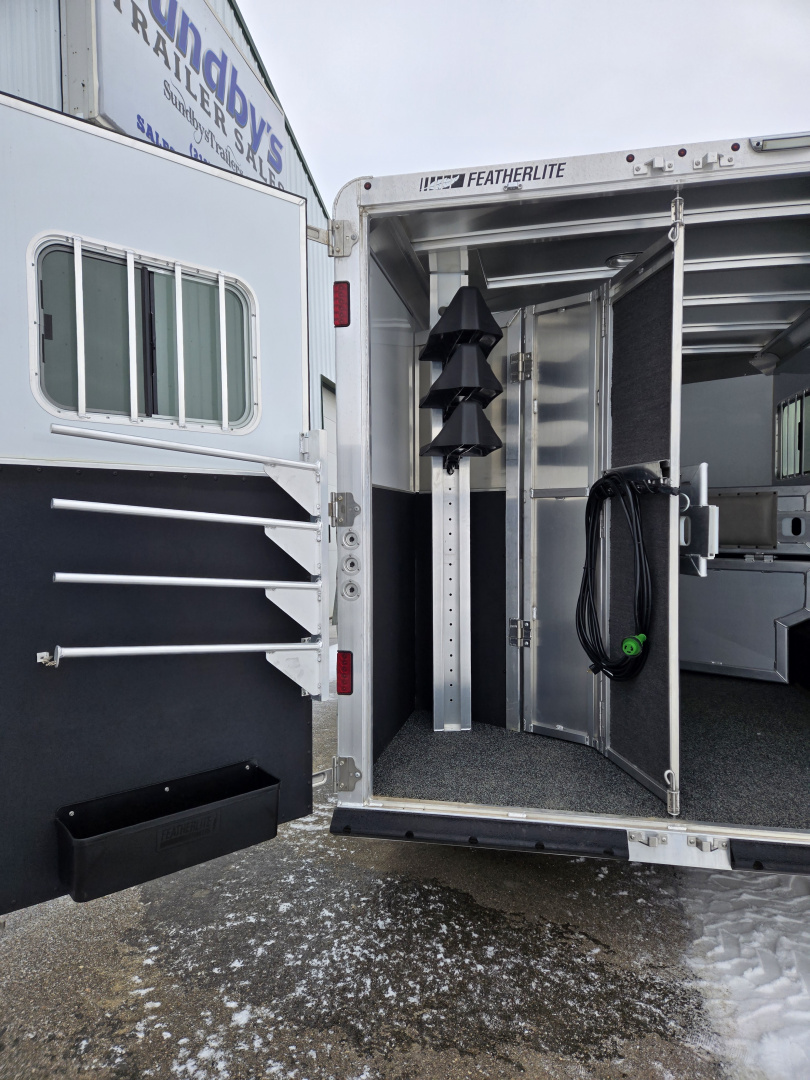 New 2026 Featherlite 3 Horse Outlaw Conversion