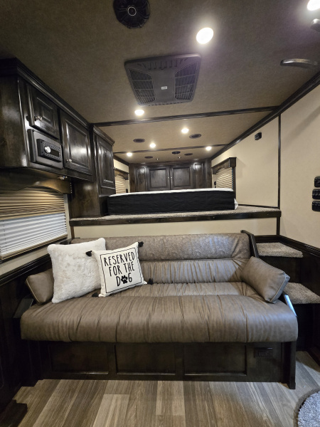 New 2026 Featherlite 3 Horse Outlaw Conversion