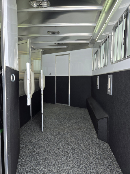 New 2026 Featherlite 3 Horse Outlaw Conversion