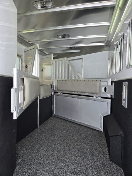 New 2026 Featherlite 3 Horse Outlaw Conversion