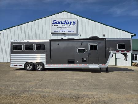 New 2025 Featherlite Trailers 9808-313B-STD Horse Trailer