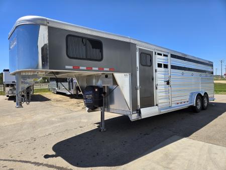 Used 2022 Cimarron 5 Horse Slant/ Stock Combo