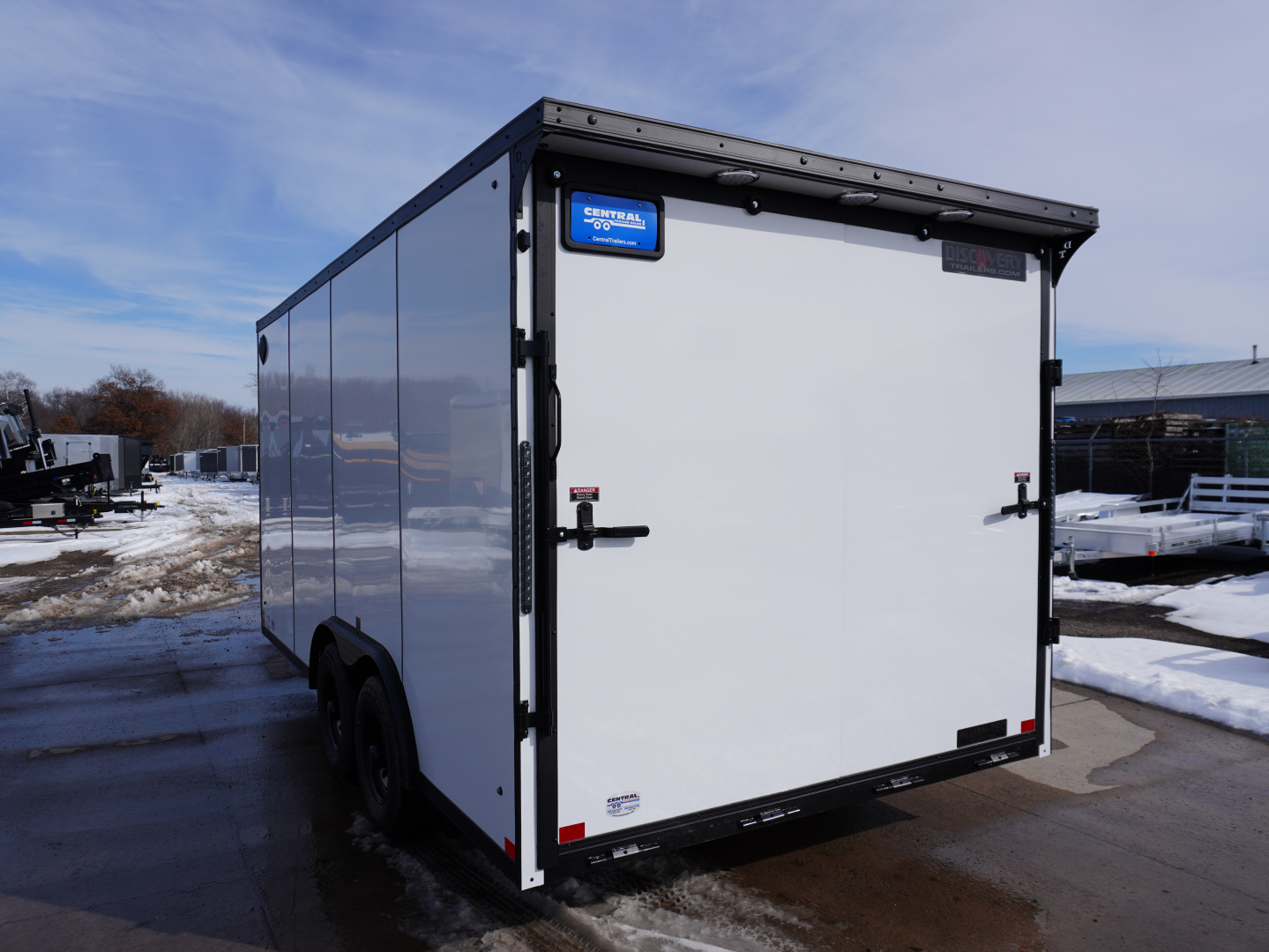 New 2026 Discovery Trailers SE 8.5x16ft Cargo / Enclosed Trailer