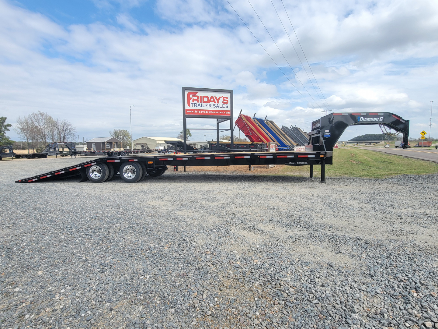 New 2026 Diamond C Trailers FMAX212 35'x102" Hydraulic Dovetail Pacesetter Edition Equipment Trailer