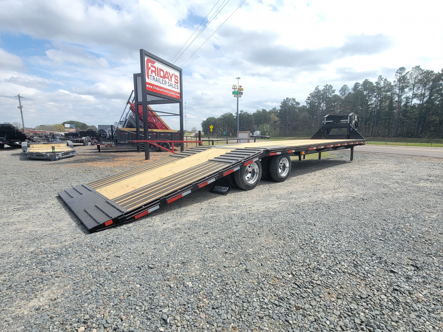 New 2026 Diamond C Trailers FMAX212 35'x102" Hydraulic Dovetail Pacesetter Edition Equipment Trailer
