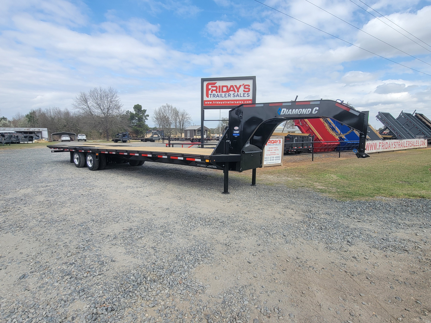 New 2026 Diamond C Trailers FMAX212 35'x102" Hydraulic Dovetail Pacesetter Edition Equipment Trailer