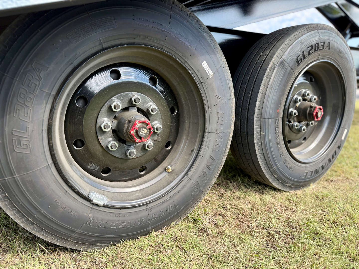 New 2026 Top Hat Trailers TD16-22x102 17.5K Deck over Power Tilt Tilt Trailer