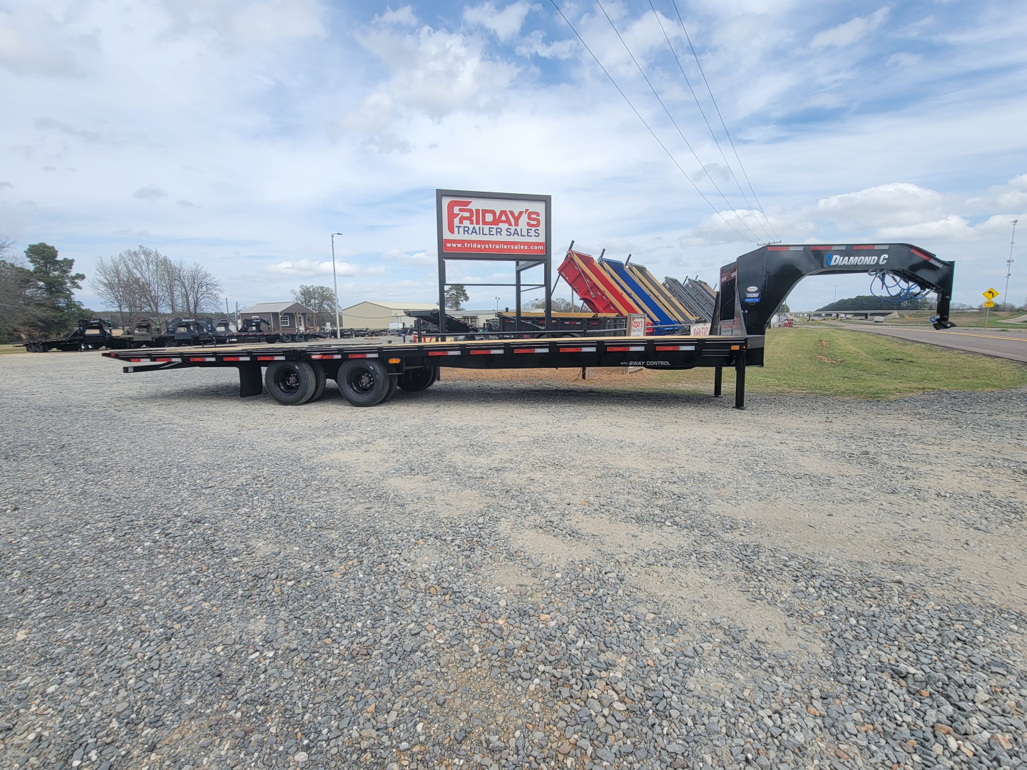 New 2026 Diamond C Trailers FMAX210 32' x 102" Hydraulic Dovetail Equipment Trailer