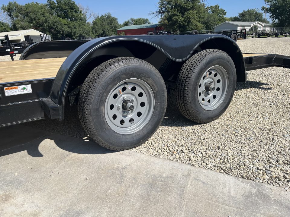 New 2026 Texas Bragg Trailers 83"x20' Car Hauler