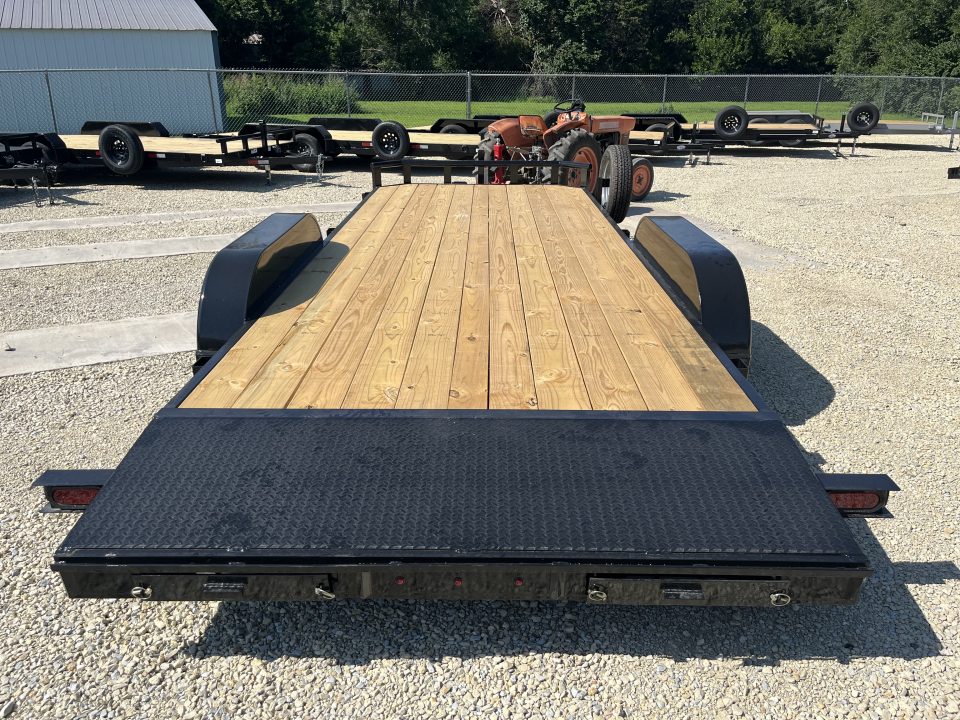 New 2026 Texas Bragg Trailers 83"x20' Car Hauler