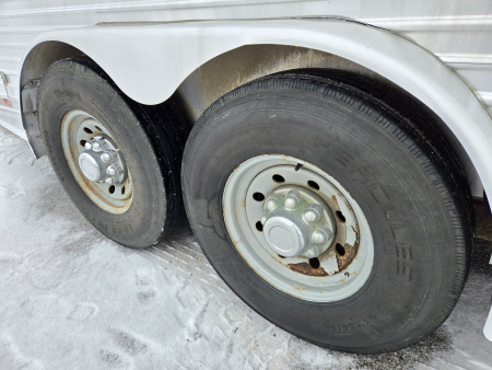 Used 2006 Featherlite 4H Weekender