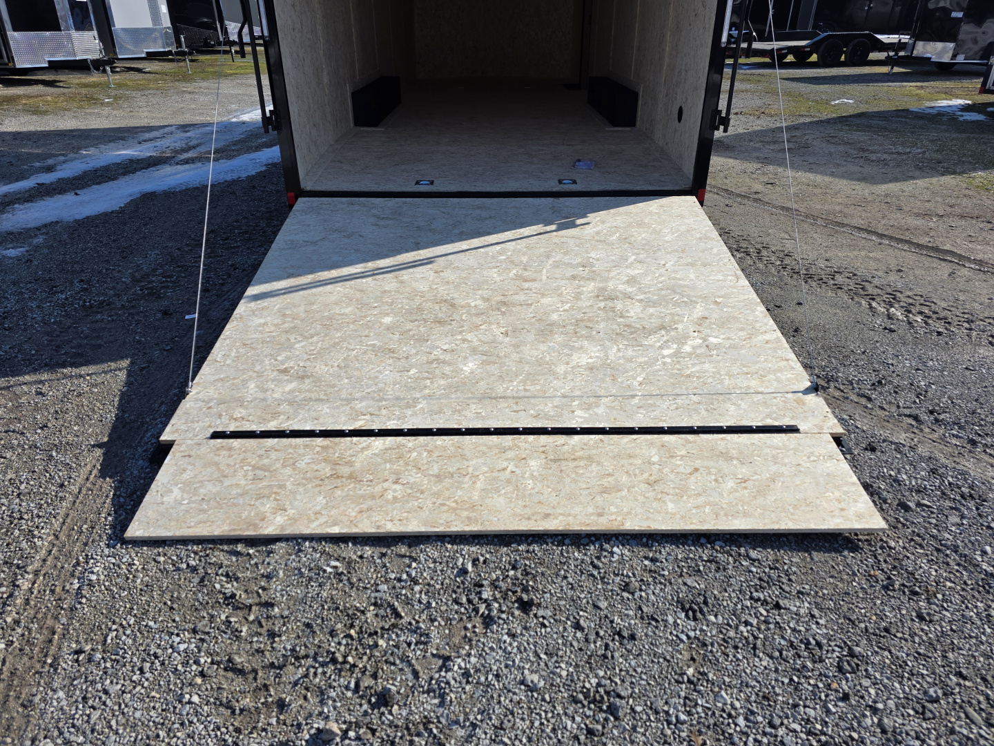 New 2026 Formula Trailers 8.5X24 SCREWLESS EXTERIOR BLACKOUT 7' INSIDE 10K GVWR Cargo / Enclosed Trailer